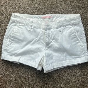 3inch inseam. Laying flat waist 15”